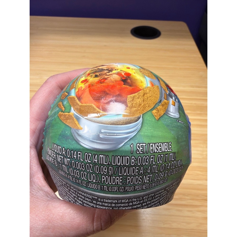 MGA Miniverse Make It Mini Dinosaurs Jurassic World Ball NIB - Picture 3 of 5